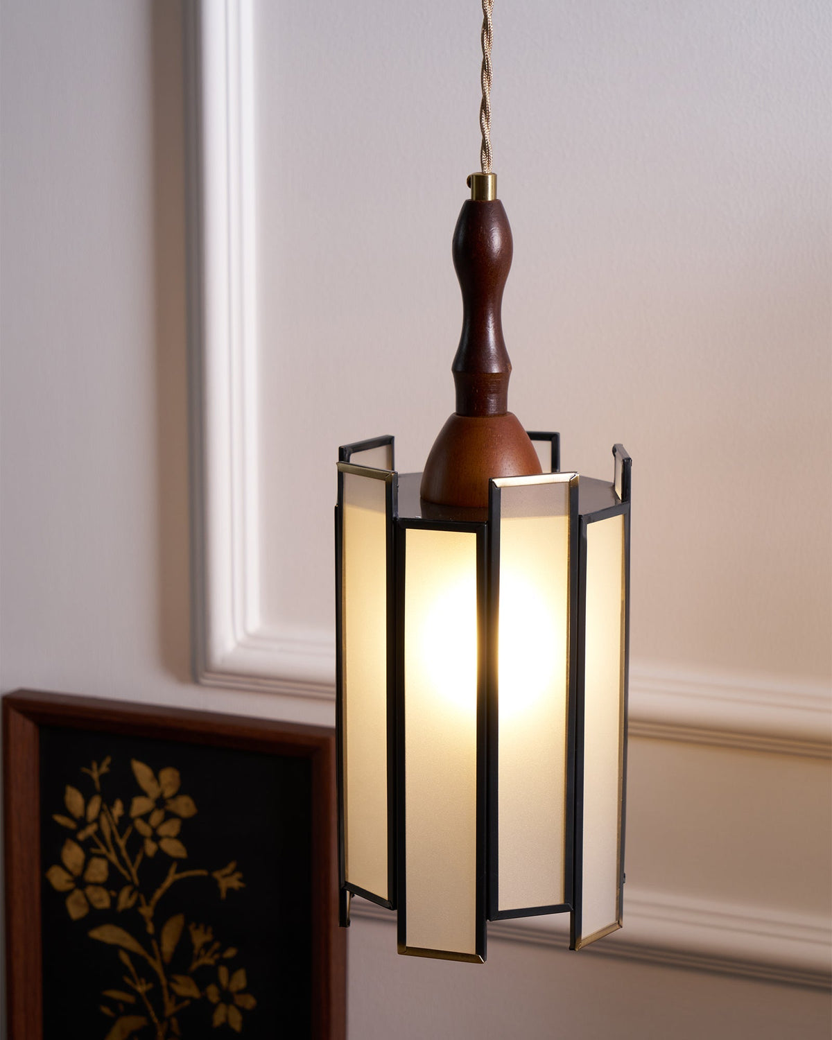 Glenvale Stained Glass Pendant Light