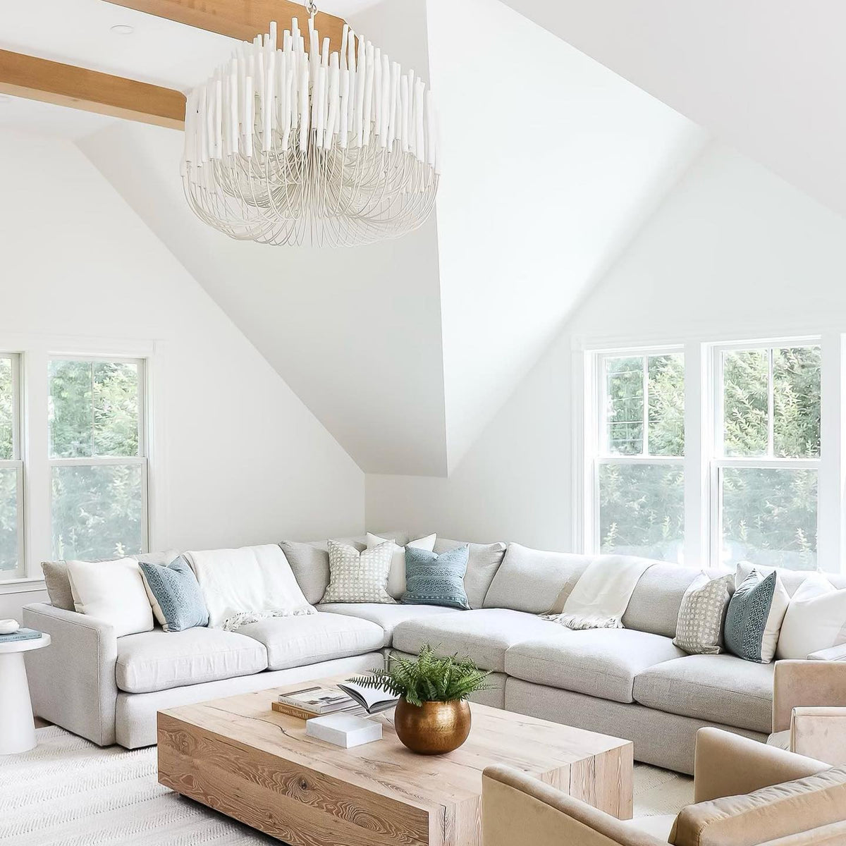 Cagigel Sculptural Chandeliers