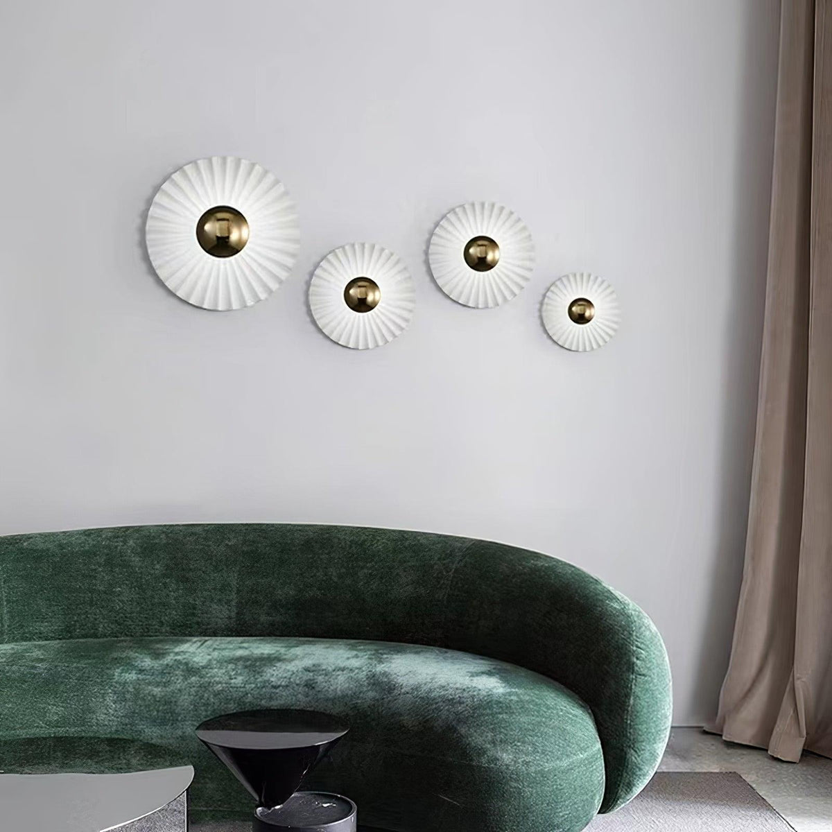Arlorila Resin Wall Light