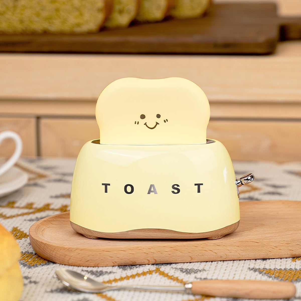Toby Toaster Table Lamp