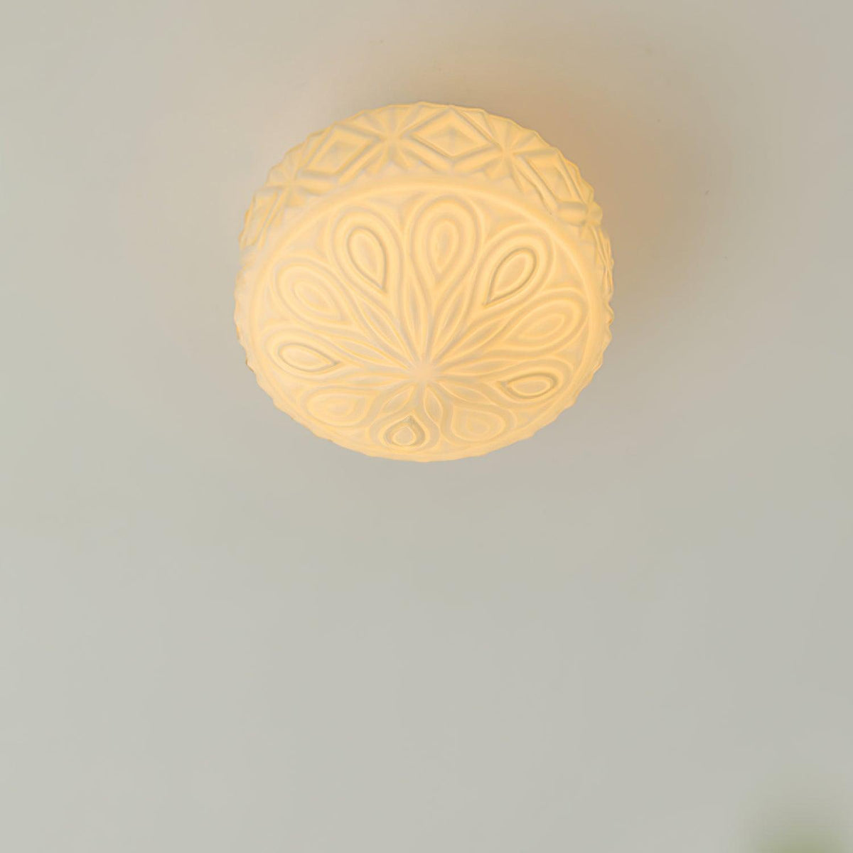 Evale Flush Mount Ceiling Light