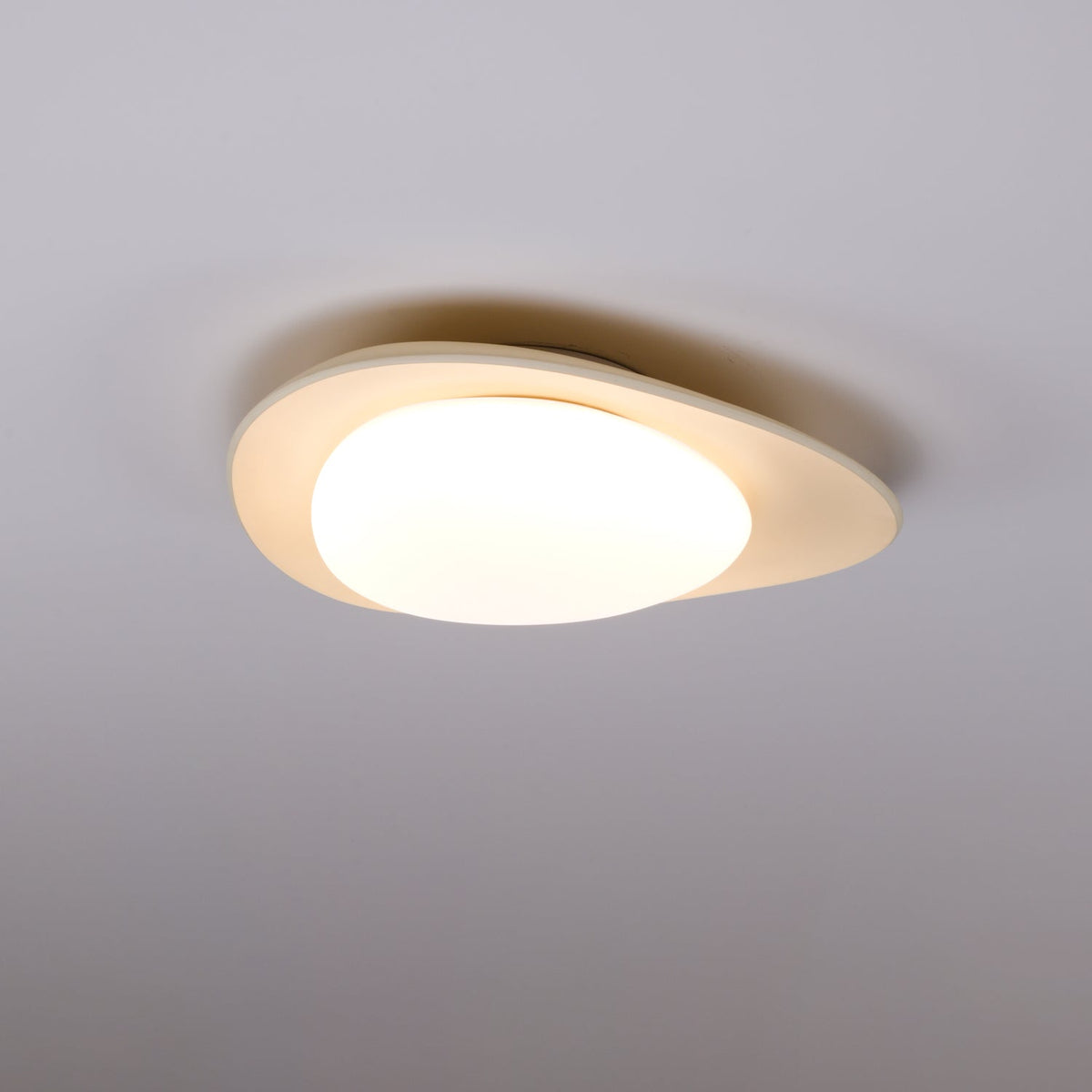 Zupudek Ceiling Lamp Green&Beige Pebble Shape