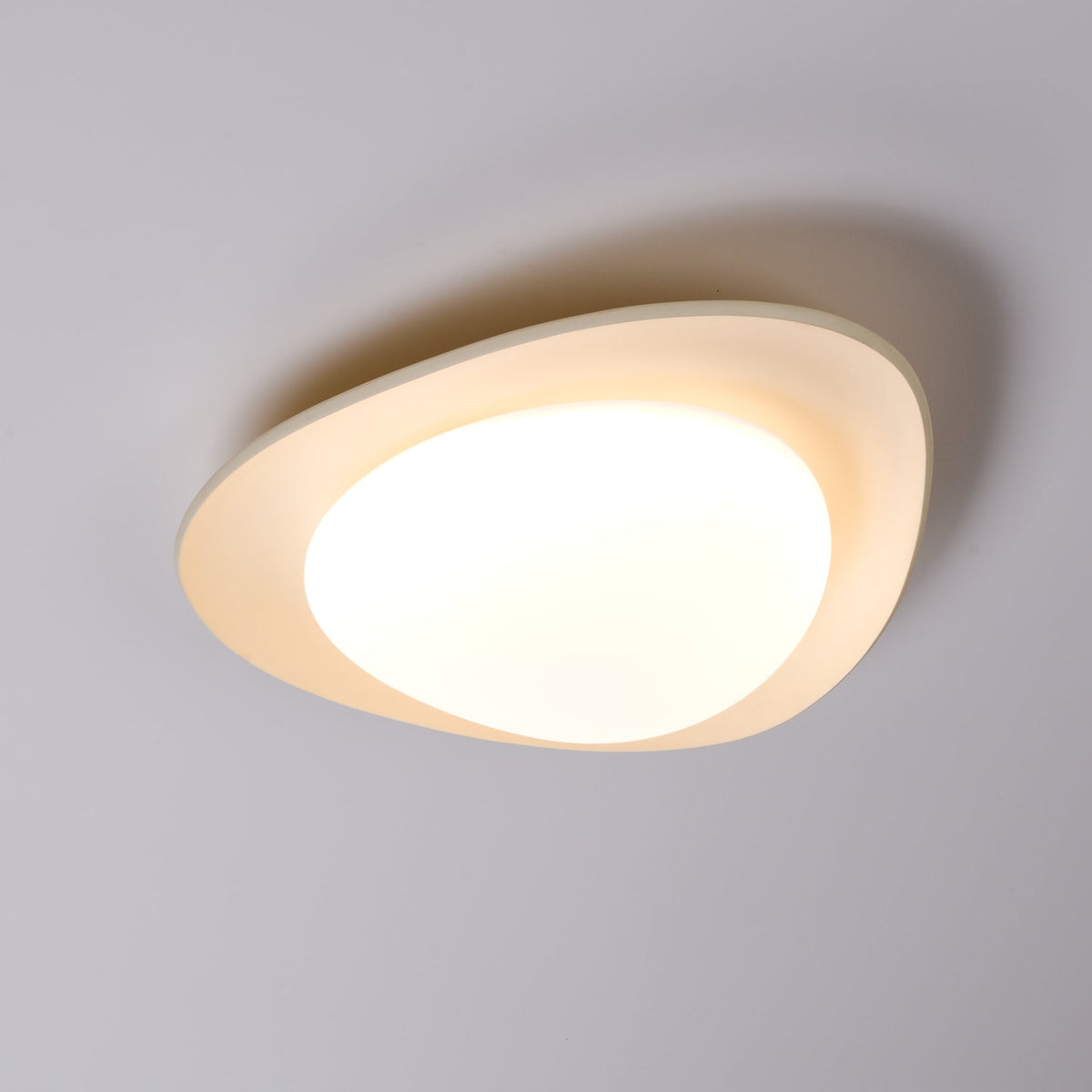 Zupudek Ceiling Lamp Green&Beige Pebble Shape