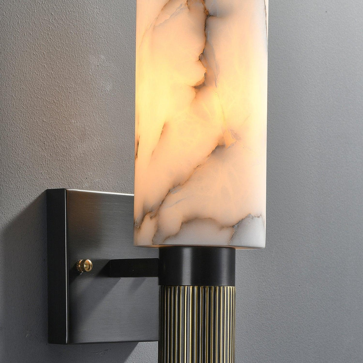 Aveninette Alabaster Wall Light