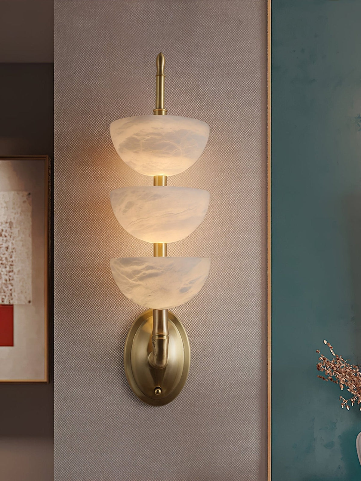 Ulmiraris Alabaster Wall Light