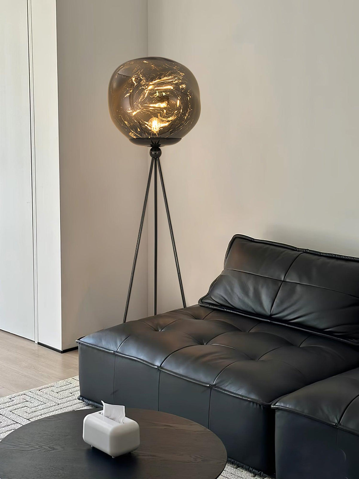 Renanira Floor Lamp