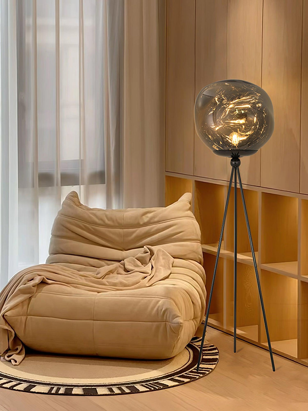 Renanira Floor Lamp