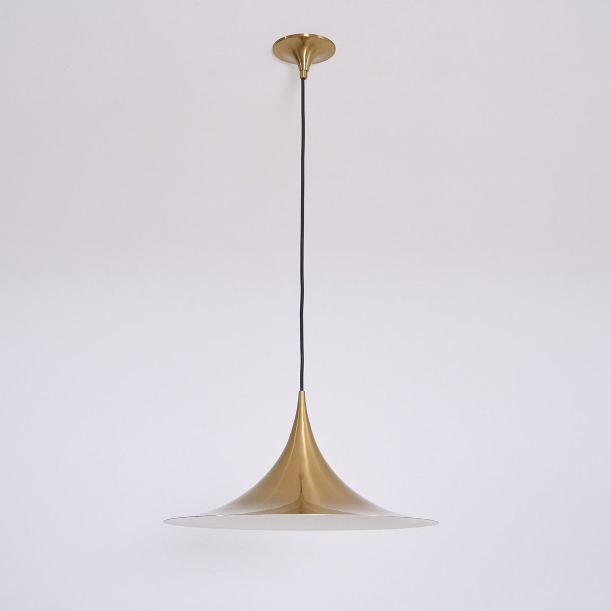 Viro Pendant Lamp Slim Neck and Wide Flare Contemporary Dining