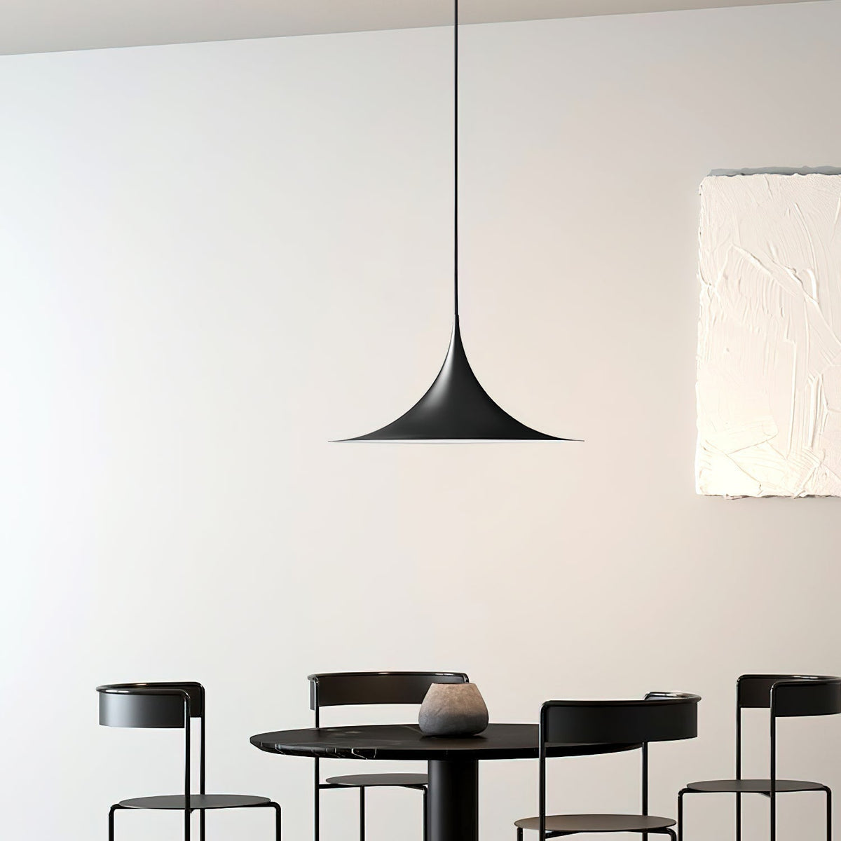 Viro Pendant Lamp Slim Neck and Wide Flare Contemporary Dining