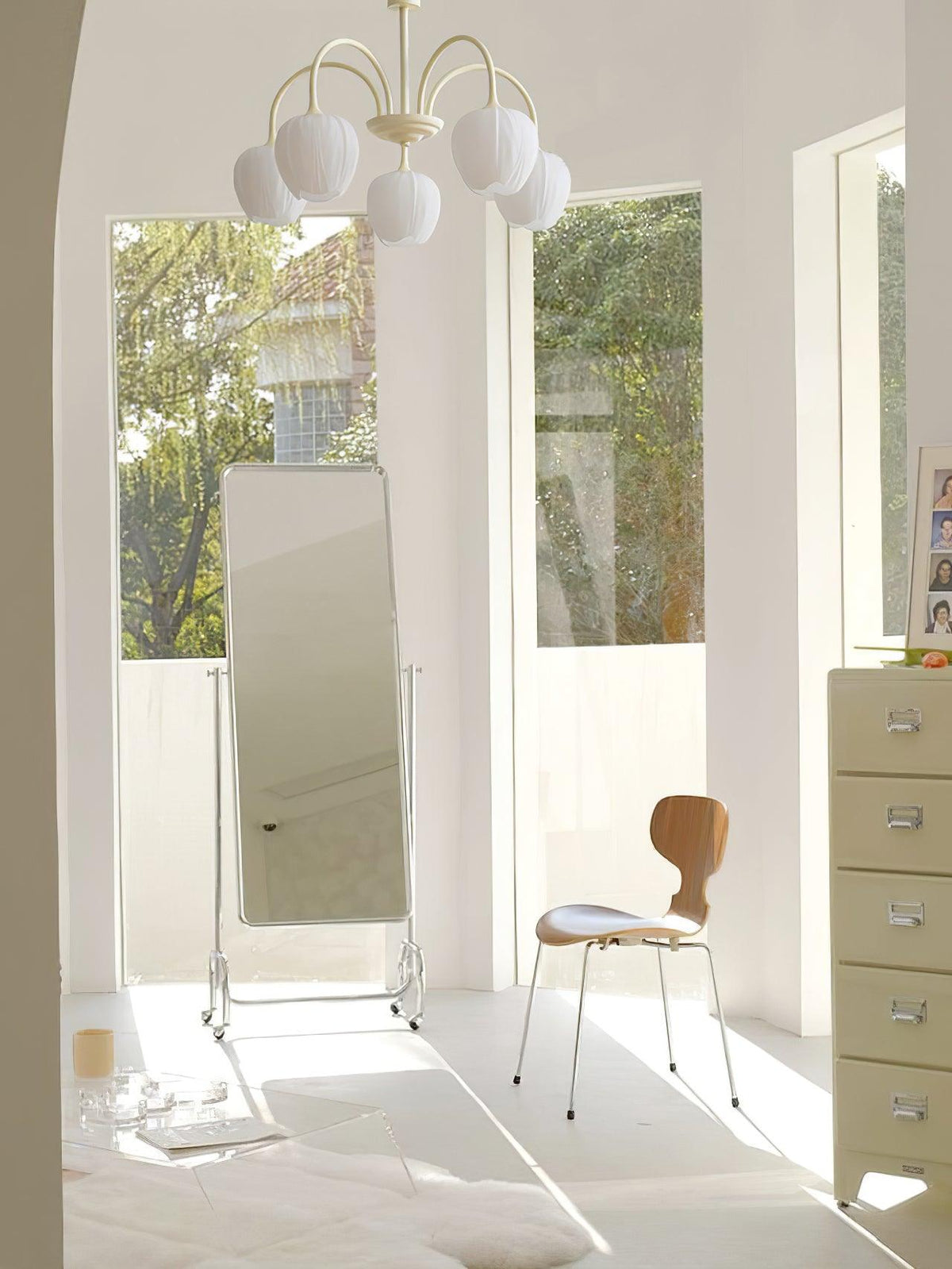 Eiraine Chandelier Tulip Matcha Glass