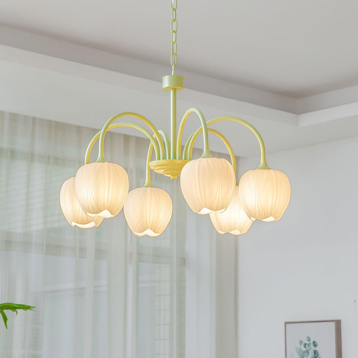 Eiraine Chandelier Tulip Matcha Glass