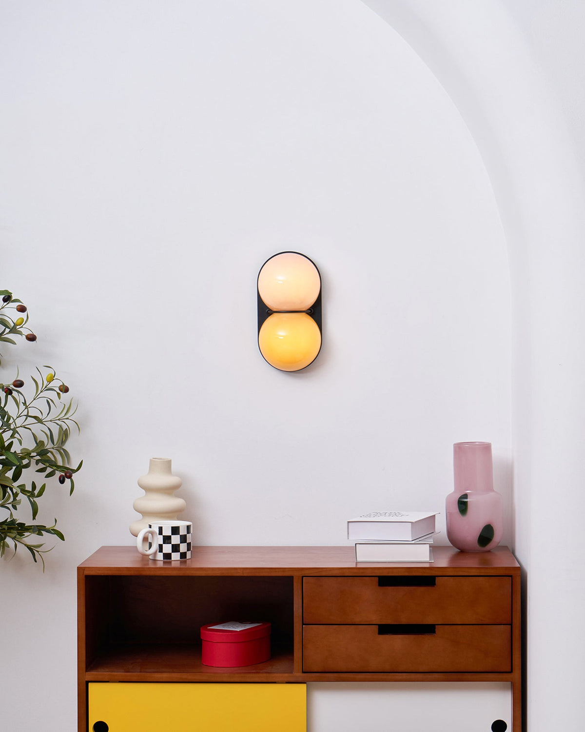 Veloira Wall Lamp