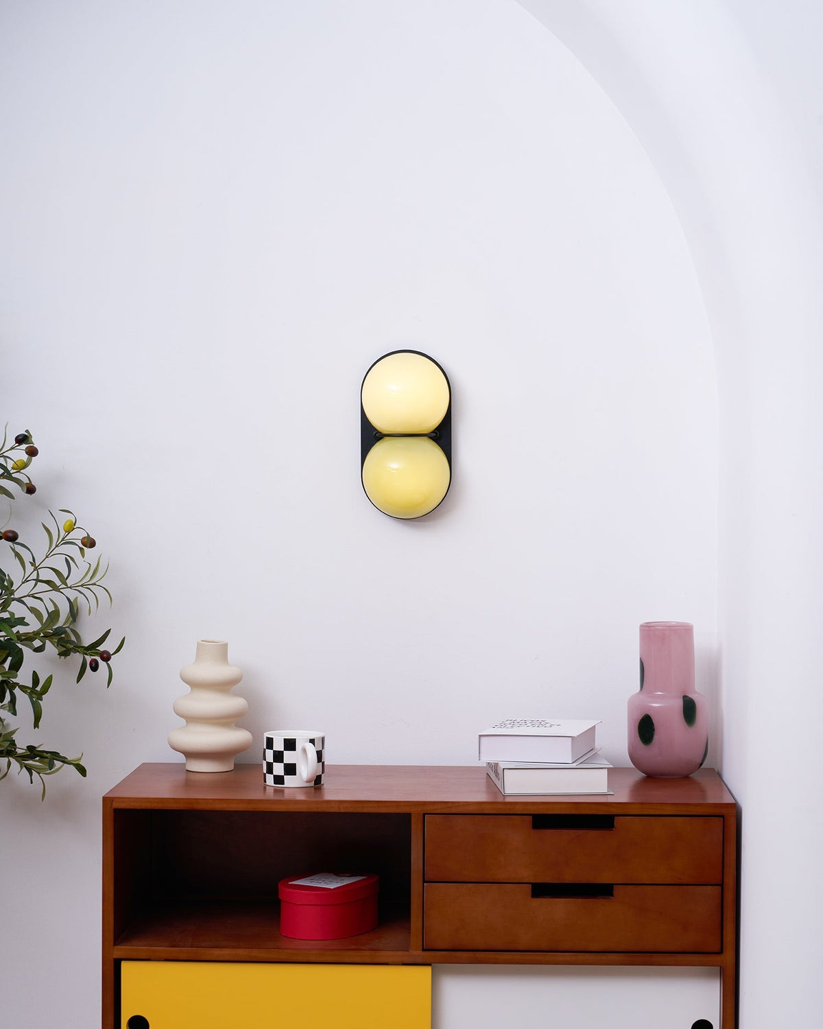 Veloira Wall Lamp