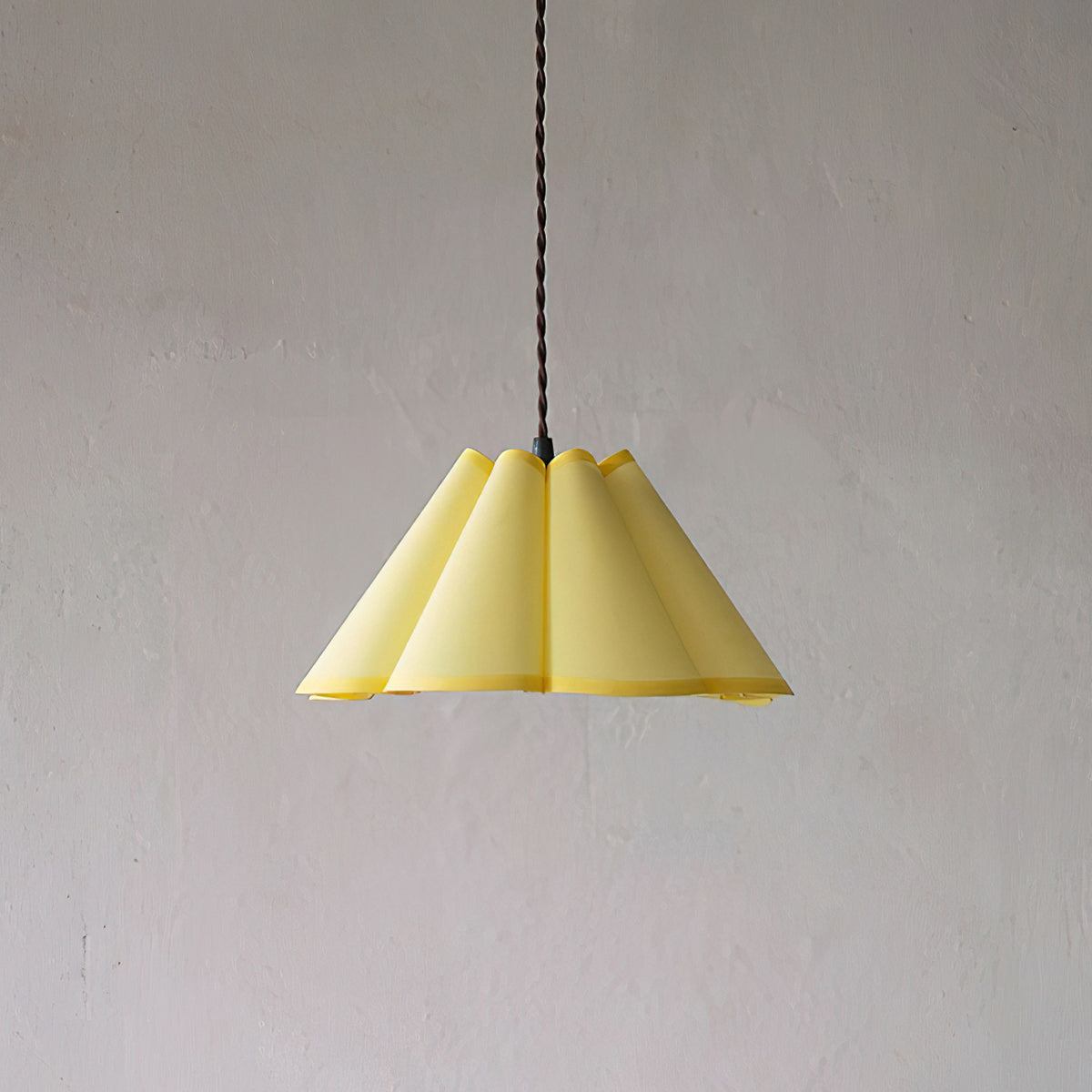 Velenaine Pendant Lamp