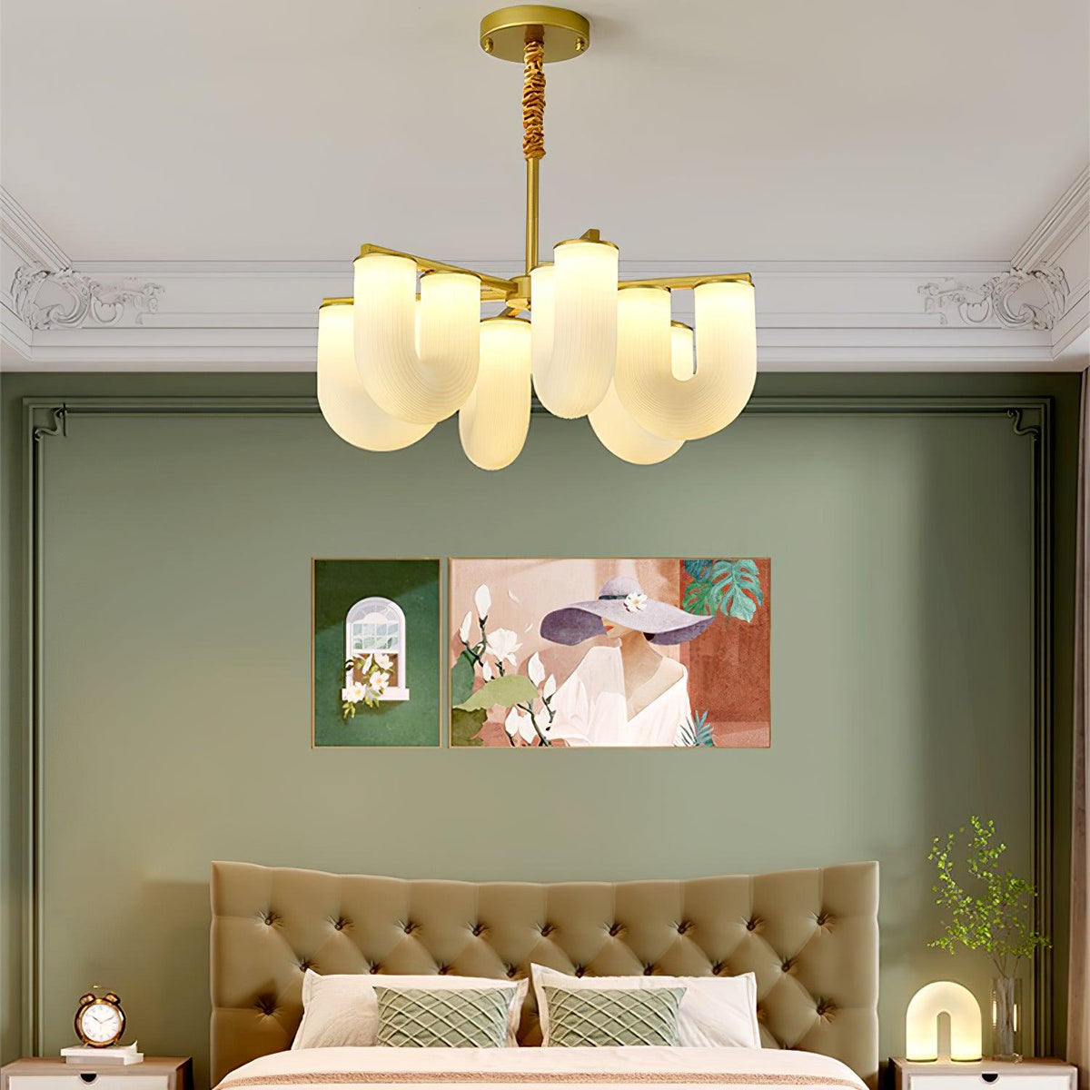 Elaoissa Chandelier