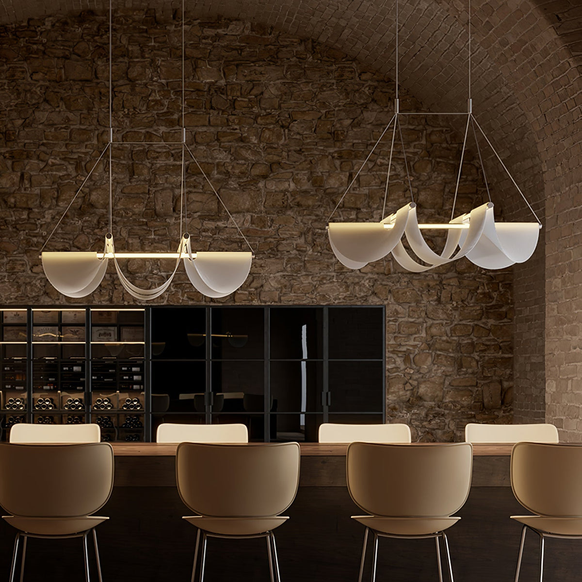 Avenuelle Postmodern Luxury Ribbon Pendant Lamp