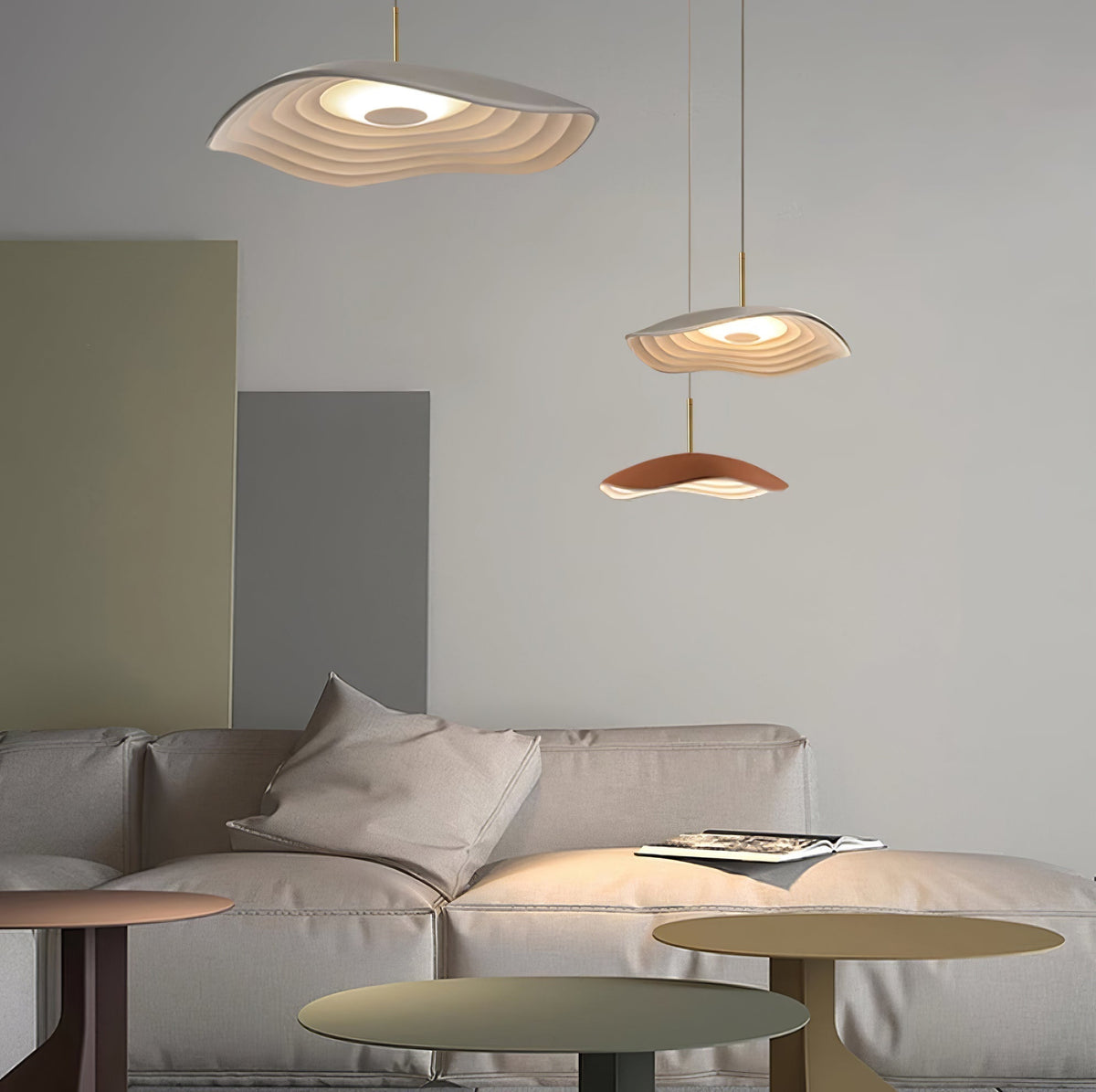 Mariva Pendant Lamp Wave Shape Gold Accent