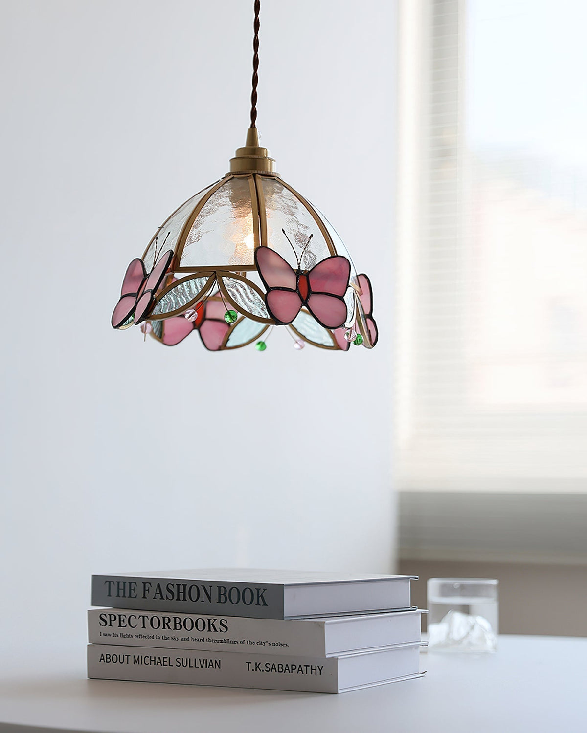 Papilora Pendant Light