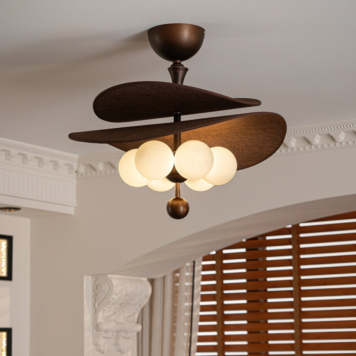Valmorra Organic Elegance Ceiling Lamp