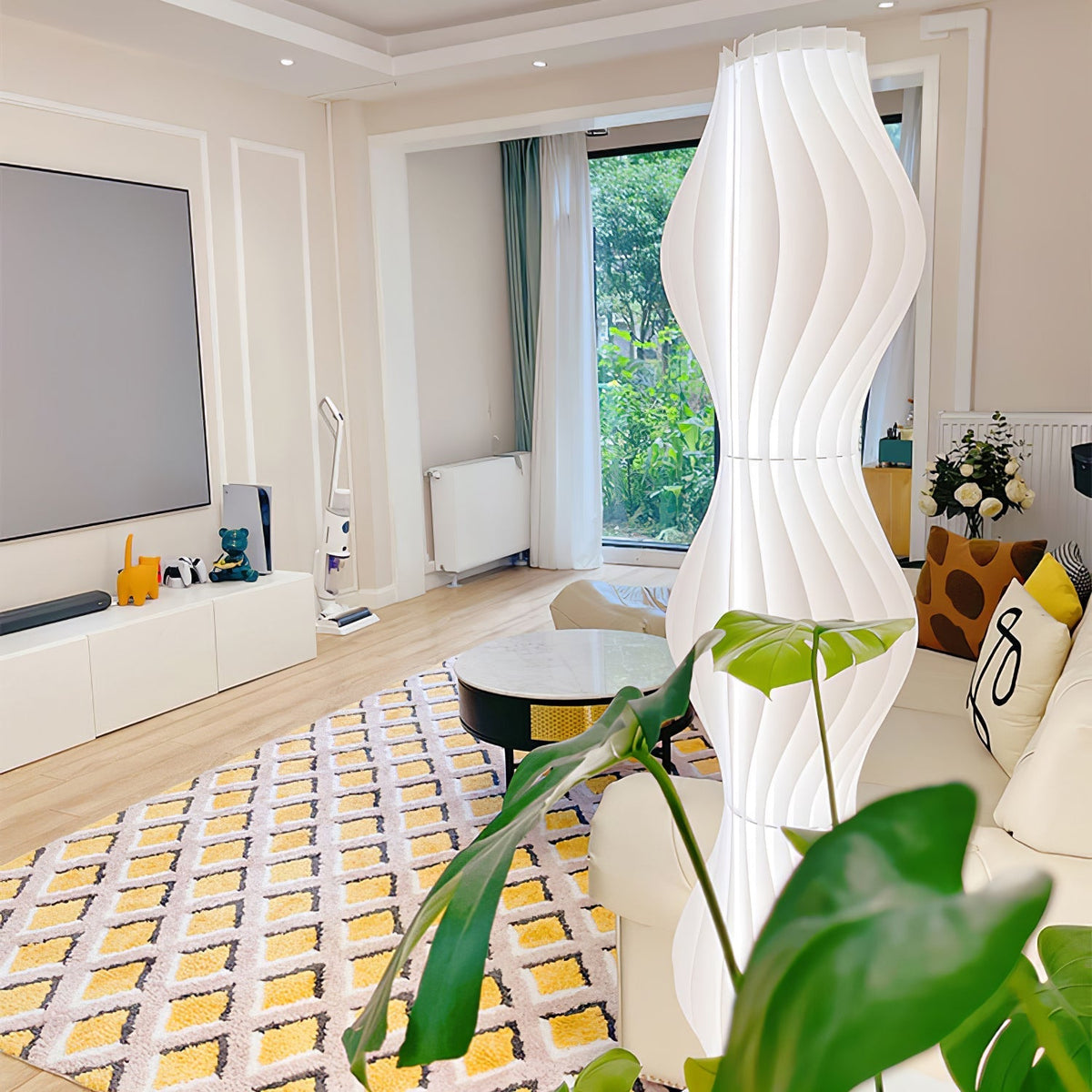 Dotha Contemporary Floor Lamp
