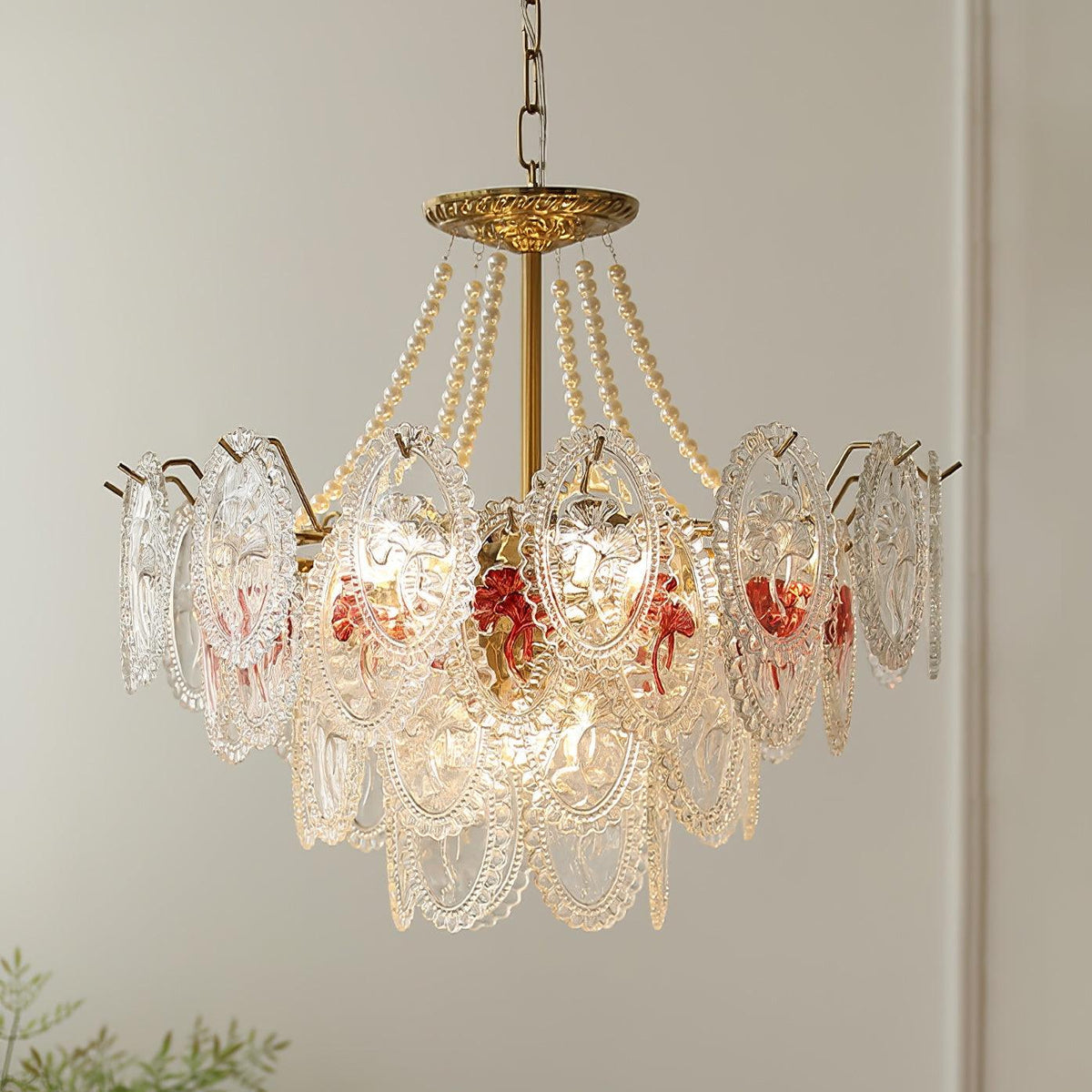 Vamader Chandelier Lustrous pearls