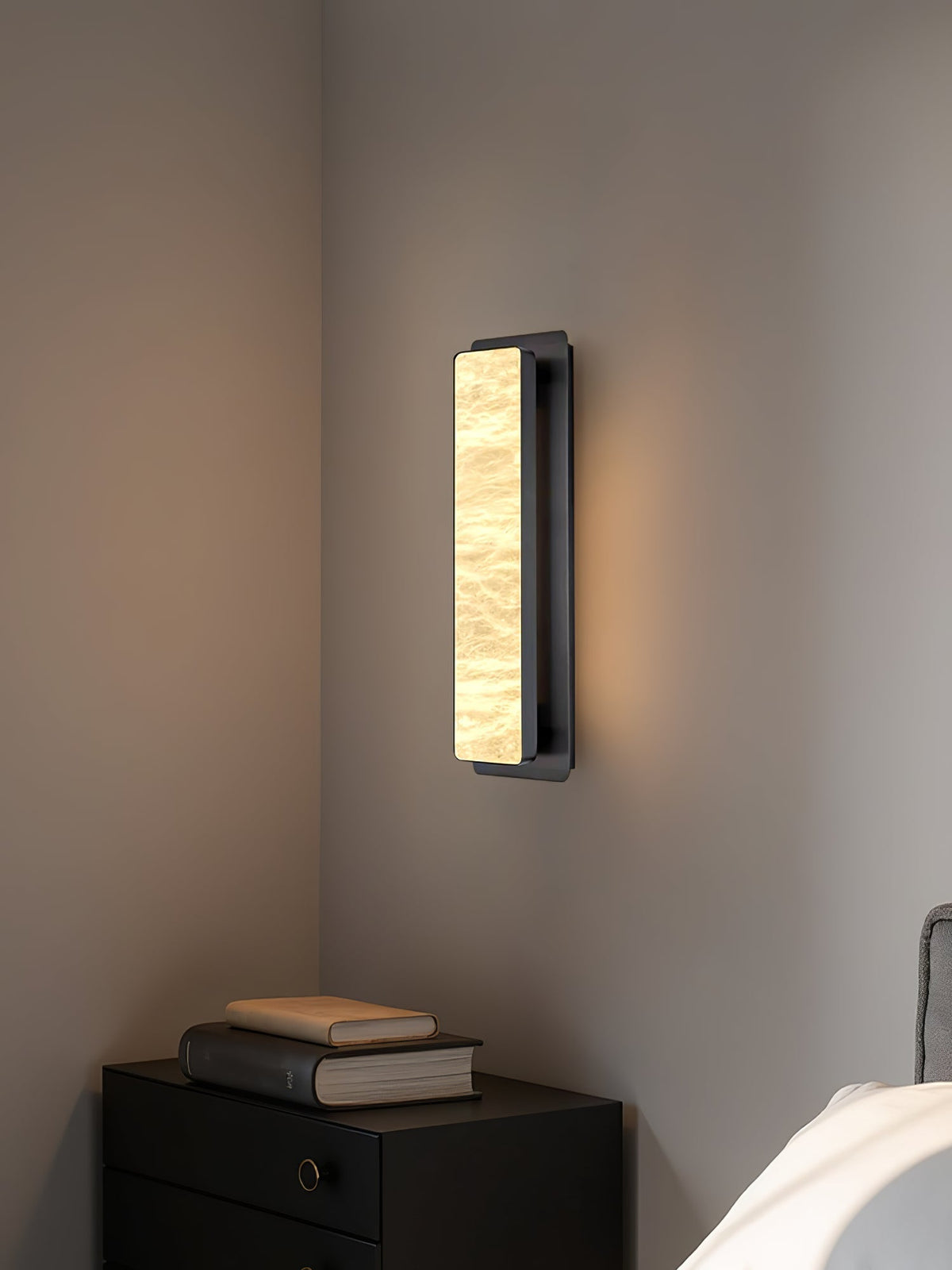 Karix Linear Alabaster Wall Light