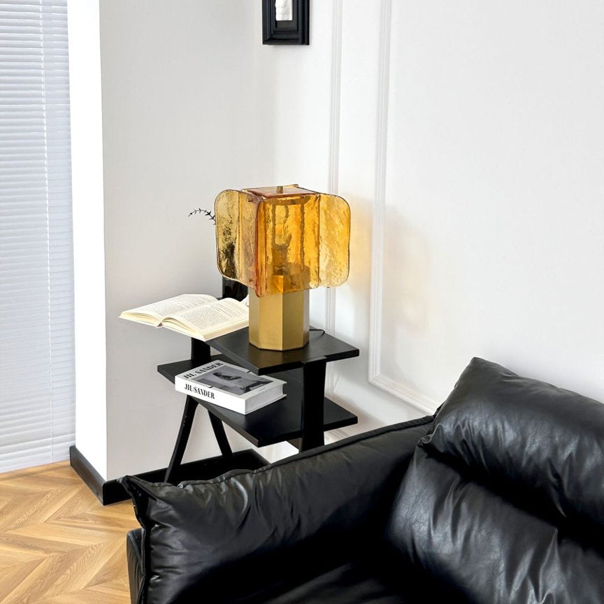 Terianeria Table Light