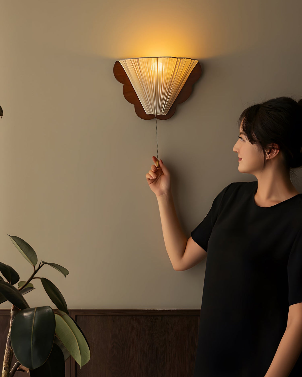 Virauelle Wall Lamp