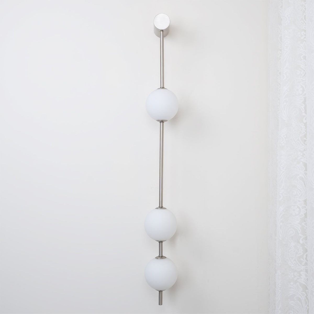 Soloiella Wall Lamp Vertical Balls Brass