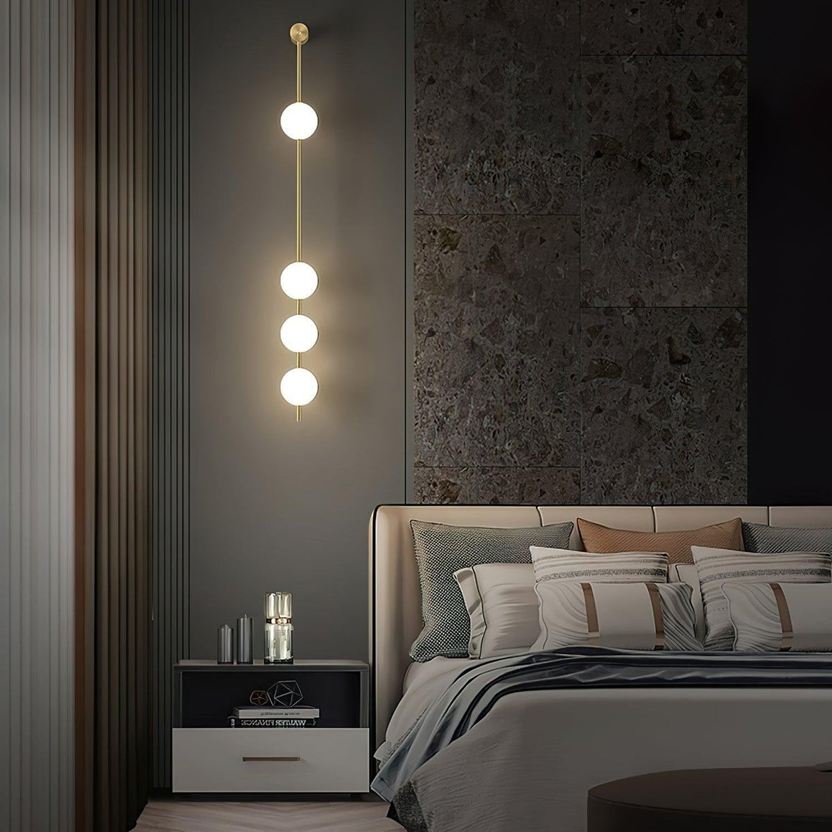 Bugogek Vertical Balls Wall Lamp