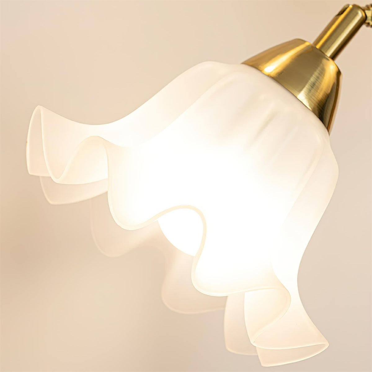 Calisielle Floor Lamp