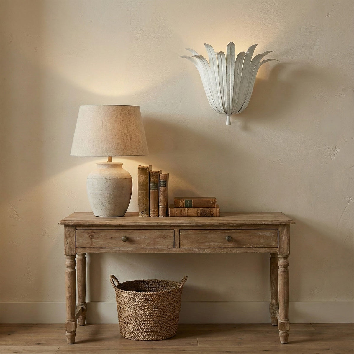 Isadora Wall Lamp
