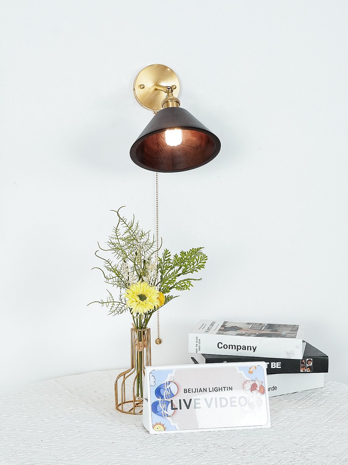 Rasen Vintage Wood Wall Lamp