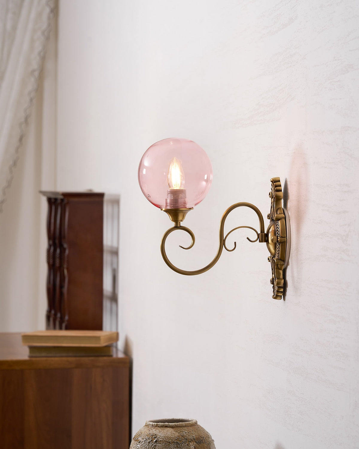 Miralaria Sconce Wall Lamp