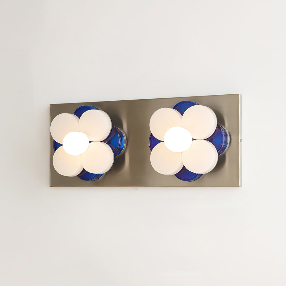 Velenaya Wall Lamp