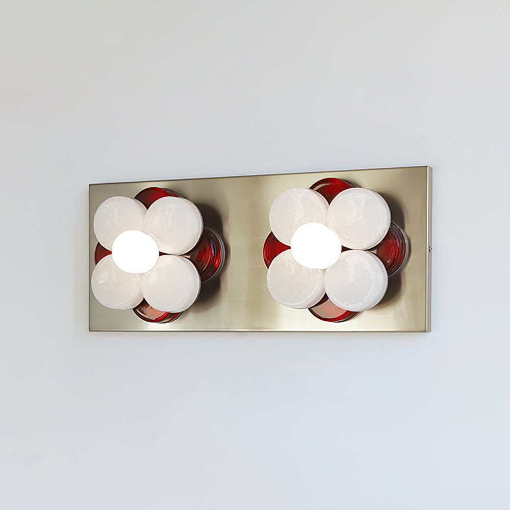 Velenaya Wall Lamp