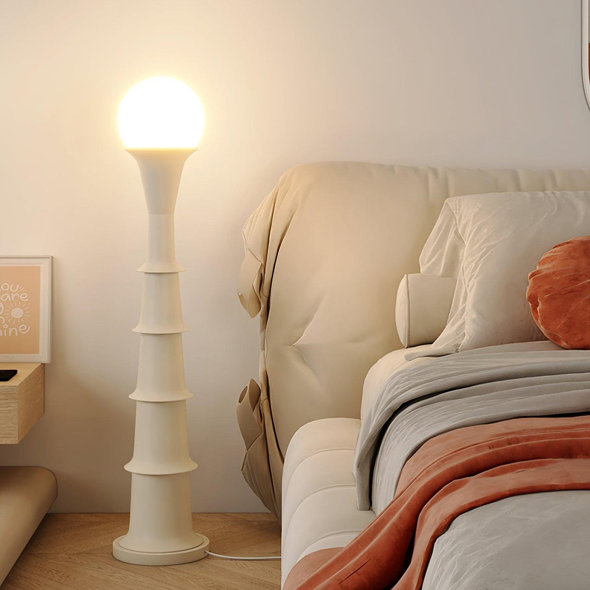 Avenirelle Floor Lamp