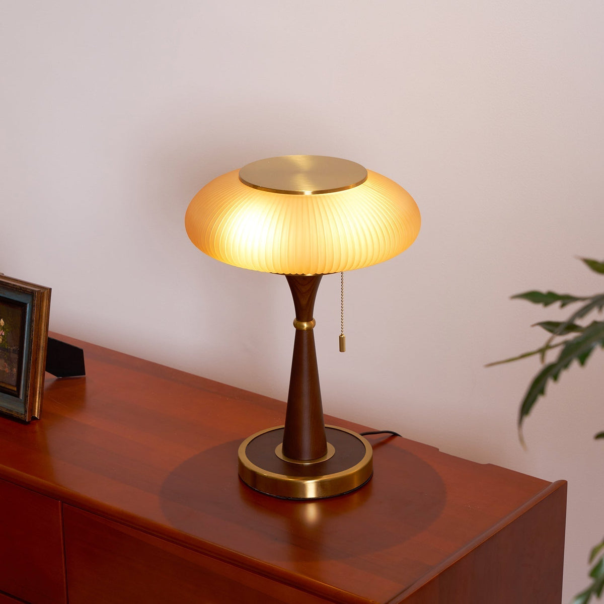 Rivaeria Table Lamp