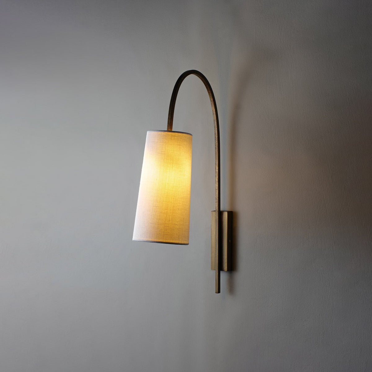 Serelielle Fabric Wall Lamp