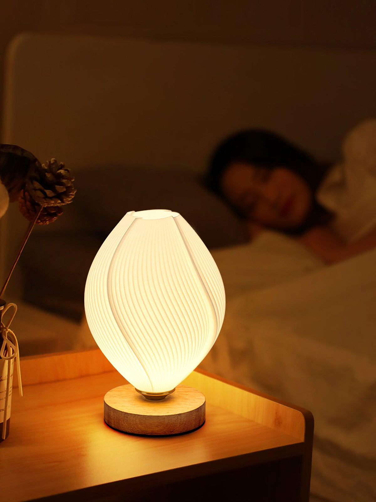Viraaena Table Lamp