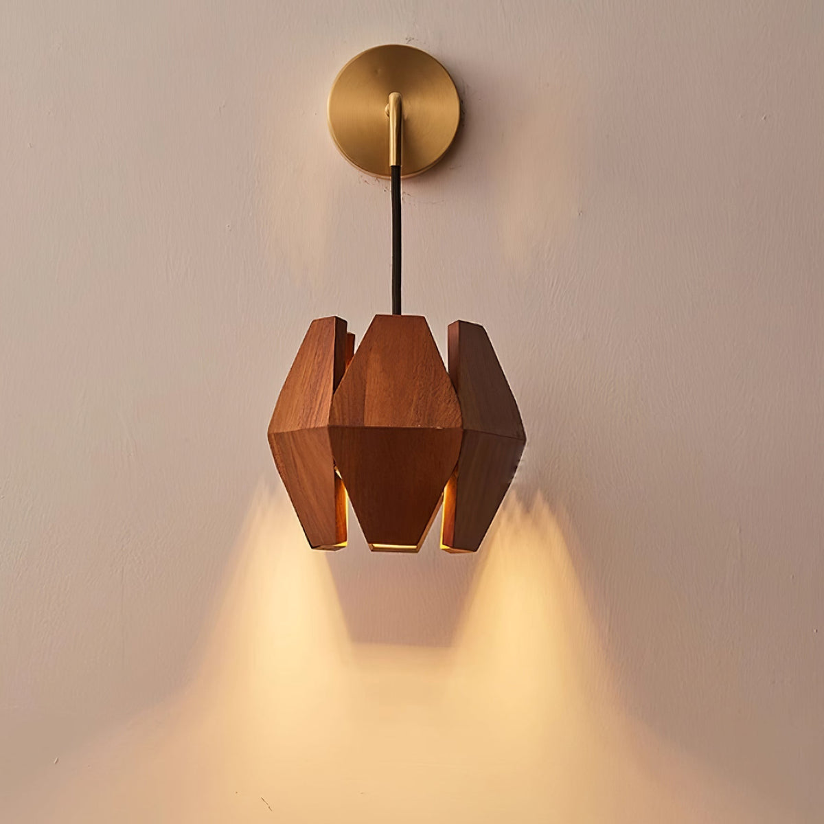 Norirelle Wall Light