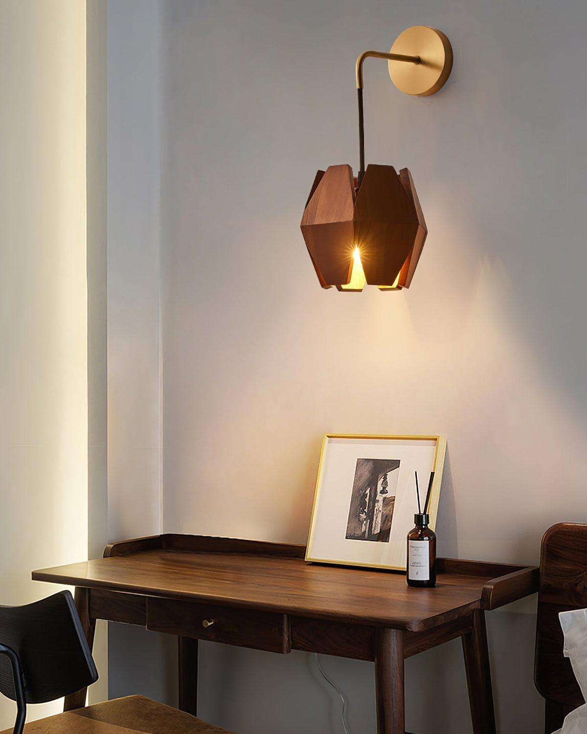Norirelle Wall Light