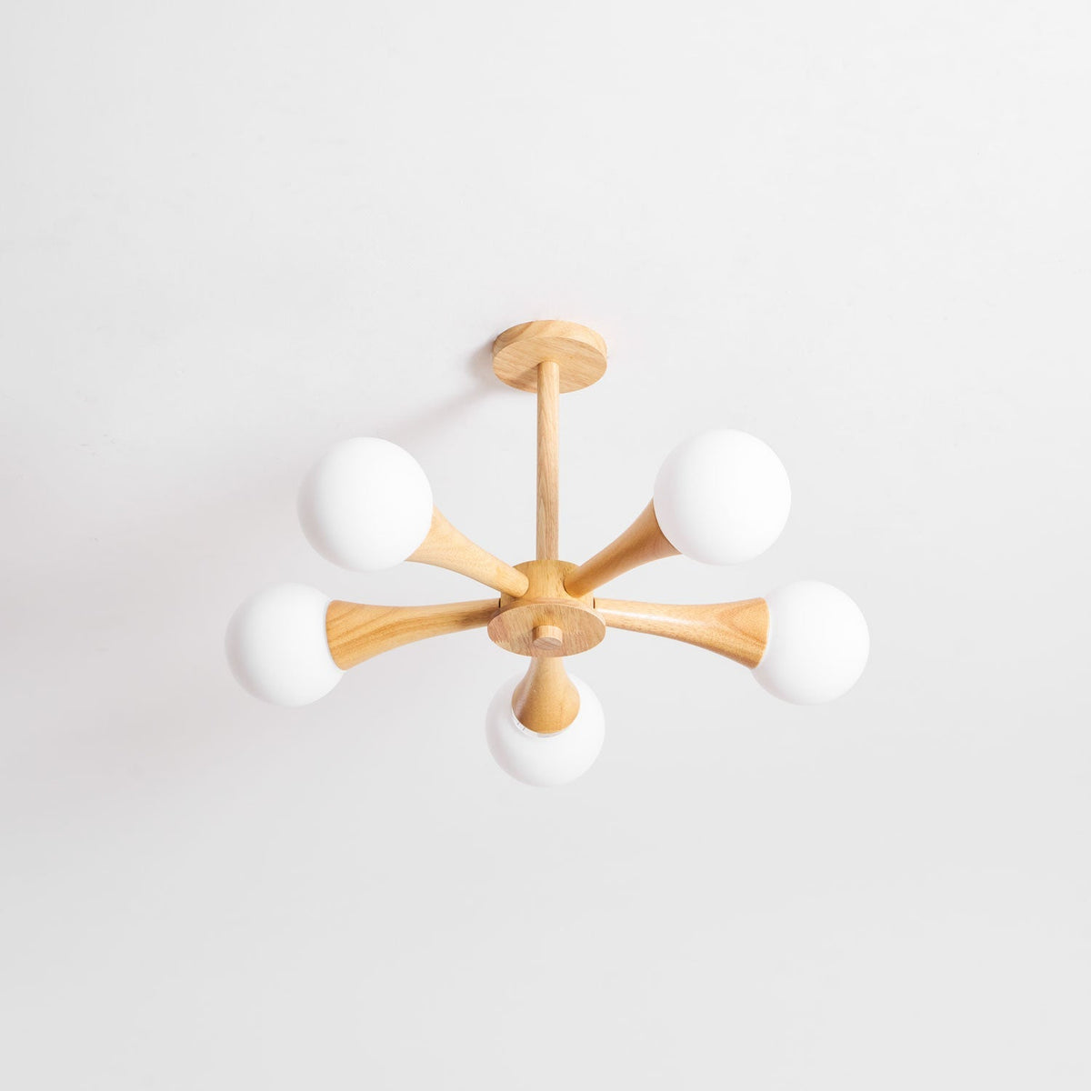 Briarshire Wooden Nera Chandelier