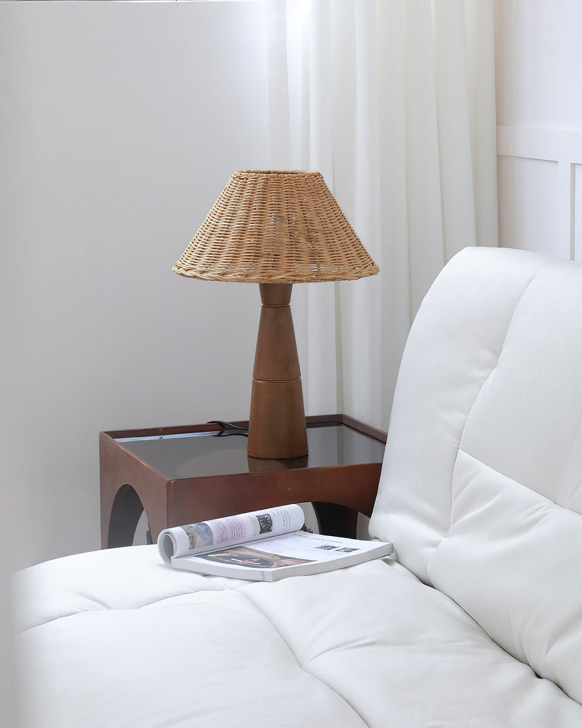 Orelanelle Table Lamp