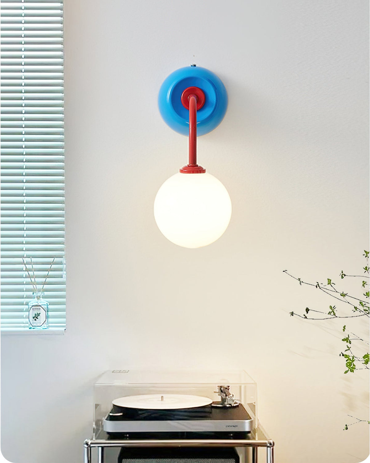 Zesta Wall Lamp