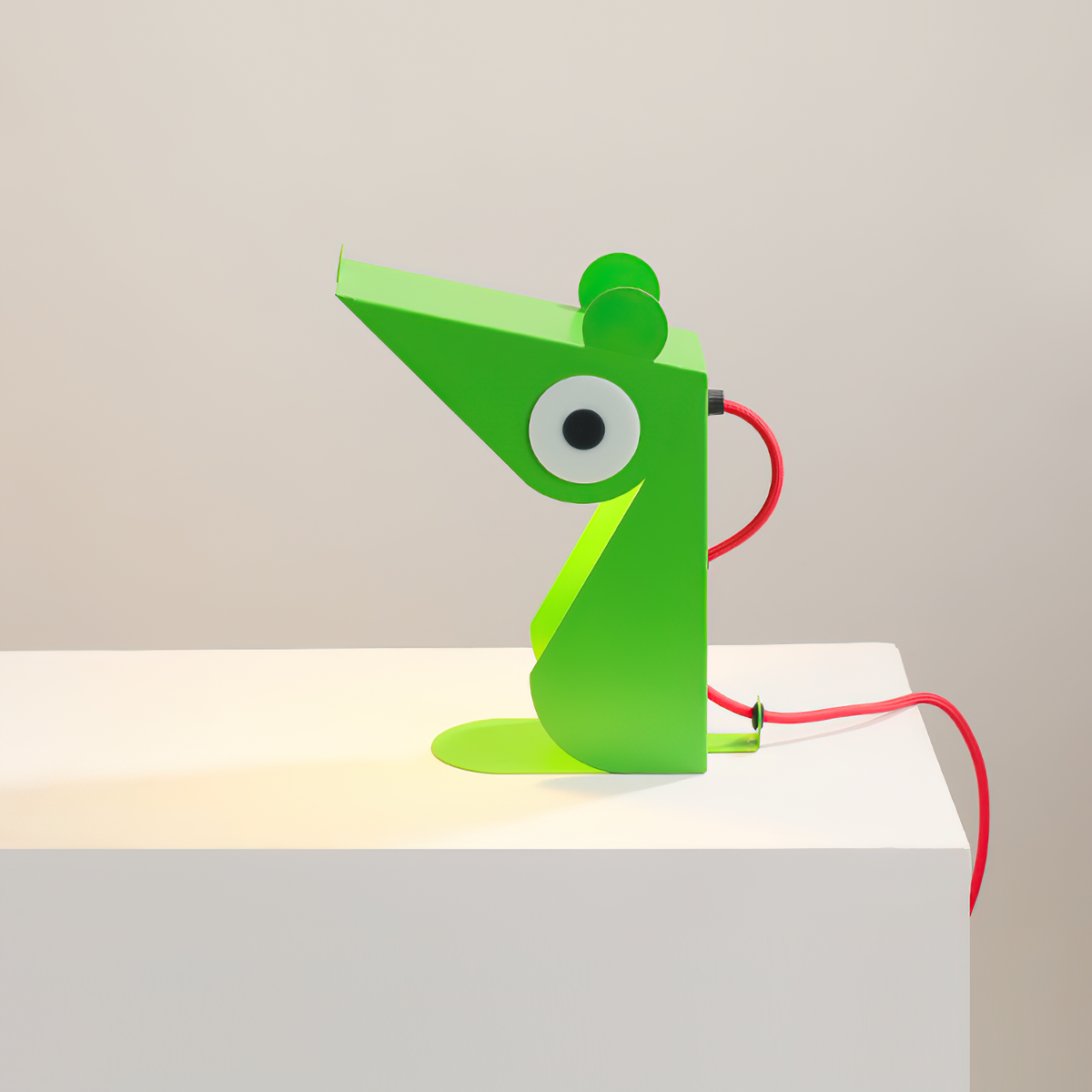 Elaerira Table Lamp