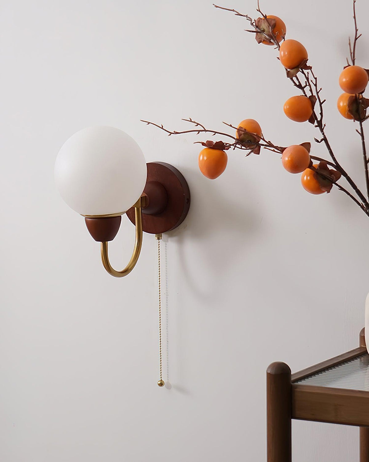 Rinielia Wooden Wall Lamp