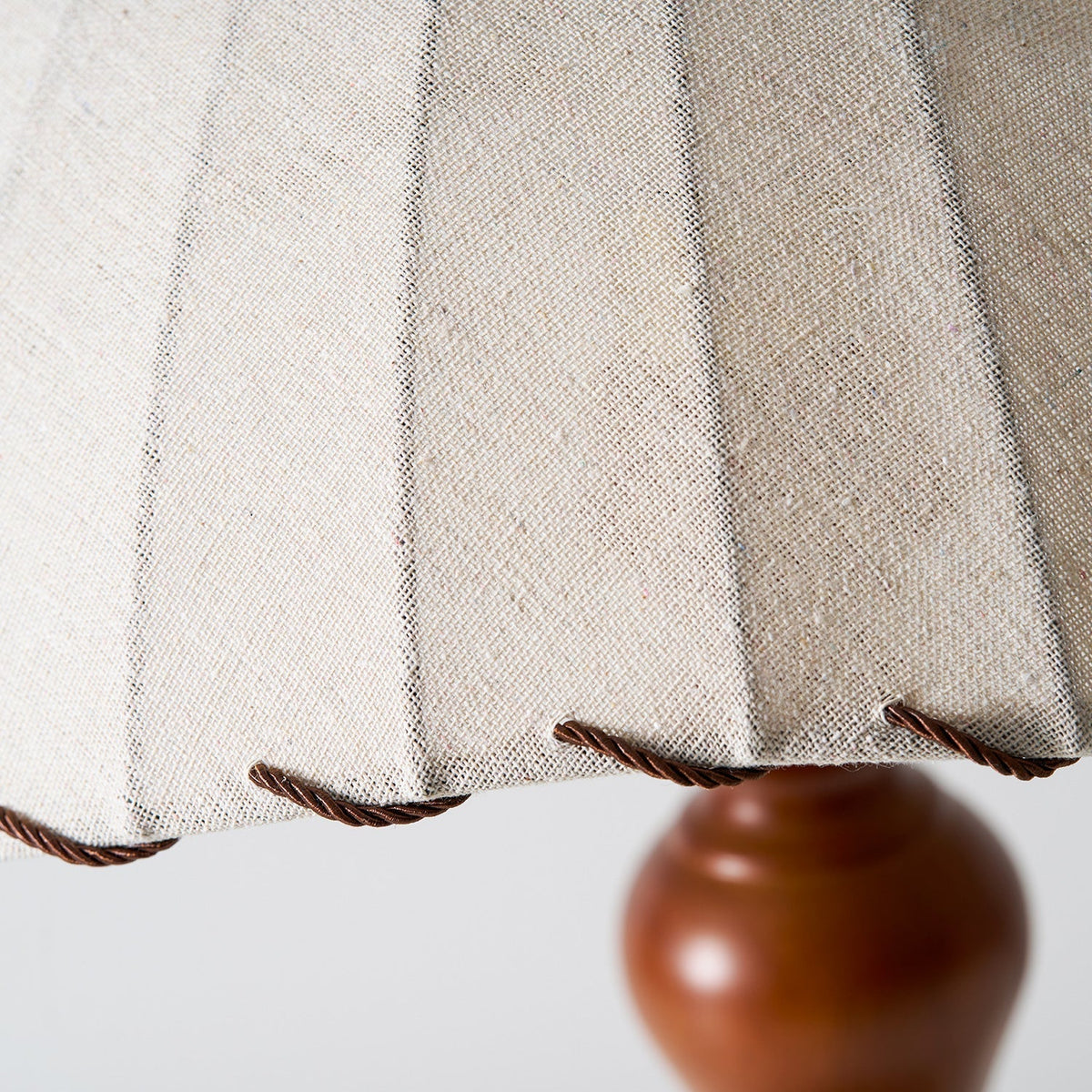 Sorerelle Table Lamp