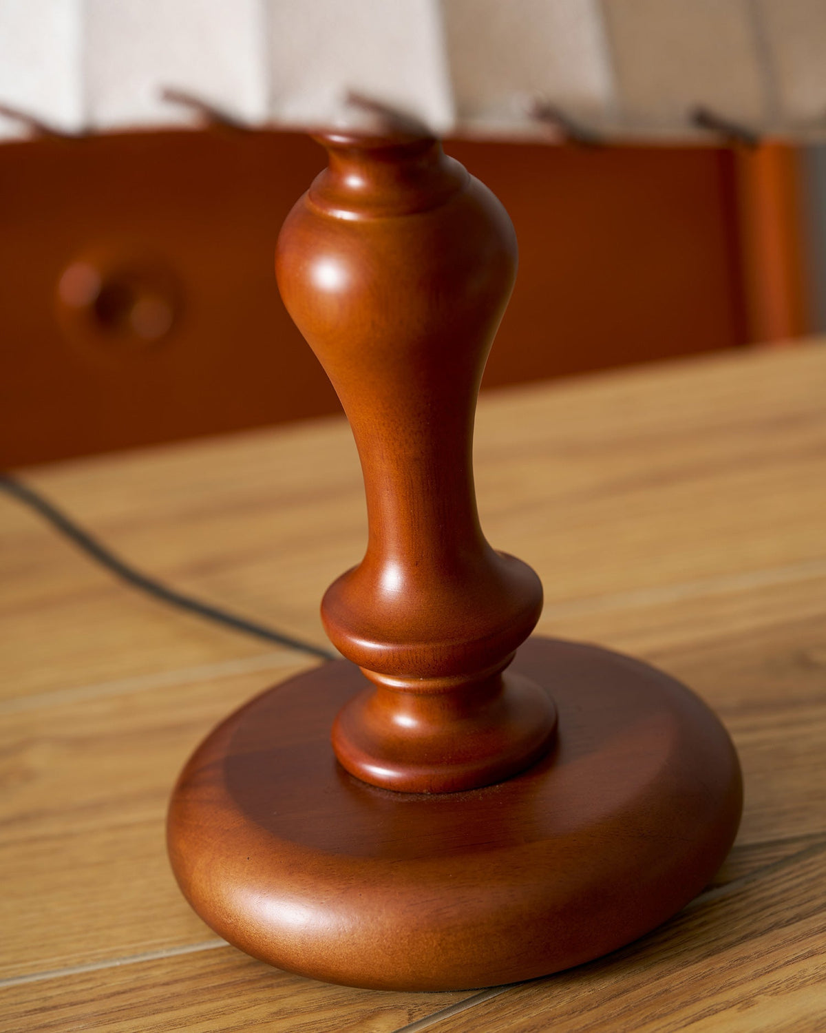 Sorerelle Table Lamp