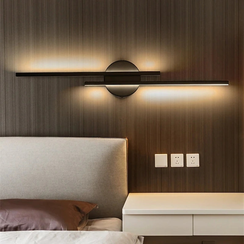 Noviq Modern Nordic Disc/Linear LED Wall Lamp, Black/White-Neutral Decor